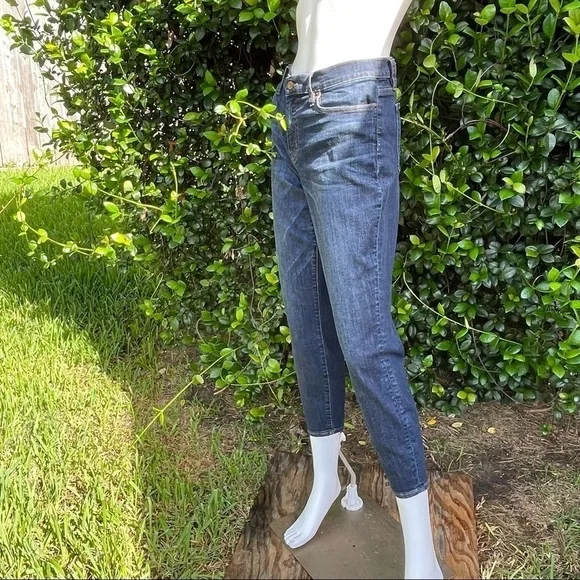 J crew toothpick dark wash tapered leg cropped stretchy mid rise jeans - Picture 9 of 10